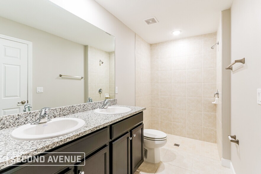 Building Photo - 1689 Waltz St SE