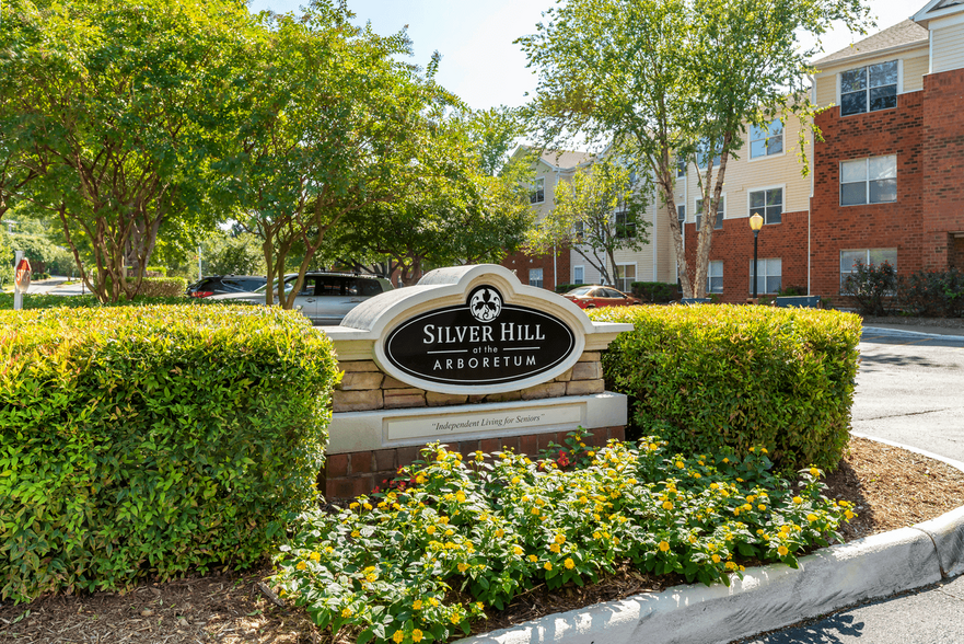 Primary Photo - Silver Hill at Arboretum Apartments