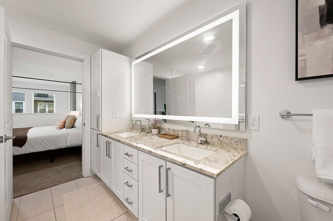 Building Photo - 230 Bill Kennedy Wy SE