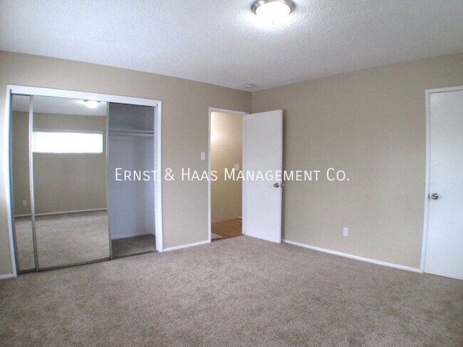 Building Photo - 3875 Cherry Ave