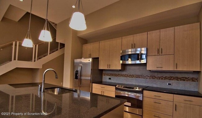 Building Photo - 509 Bogart Pl