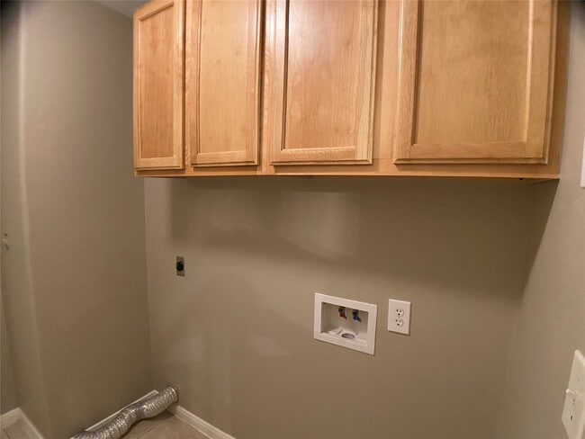 Building Photo - 13510 Wintercrest Dr