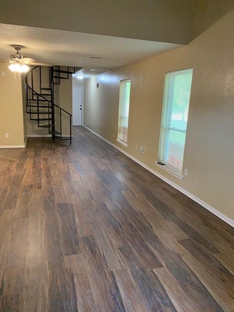 Building Photo - 2053 Country Village Blvd