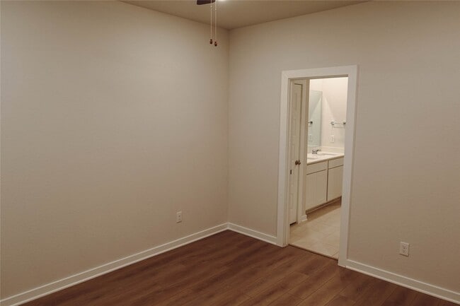 Building Photo - 8606 Blueberry Ash St