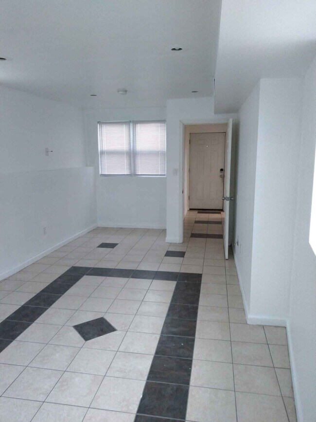 512 Bath St 512 Bath St Bristol PA 19007 Apartment Finder