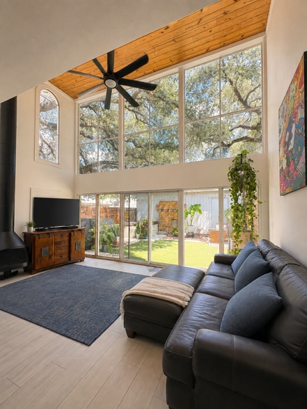 Building Photo - 11802 Persuasion Dr