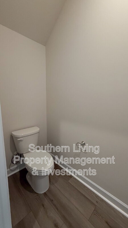 Building Photo - 1433 Old Rivers Rd