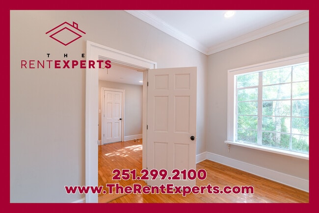 Building Photo - 23 Houston St