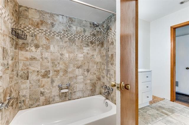 Building Photo - 1901 Buck St