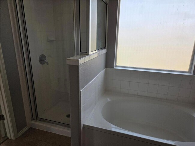 Building Photo - 108 Quarry Ln