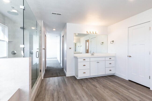 Building Photo - 1112 Springer View Loop