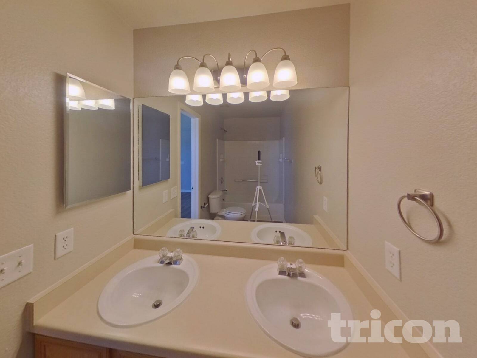 Building Photo - 2304 Gilpin Ave