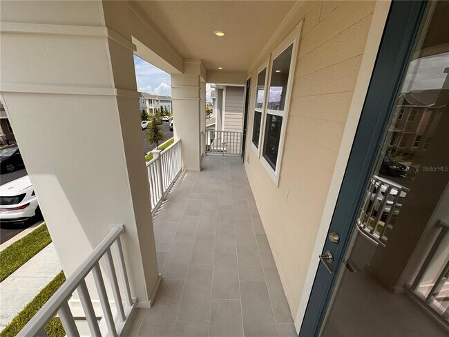 Building Photo - 14727 Field Daisy Dr