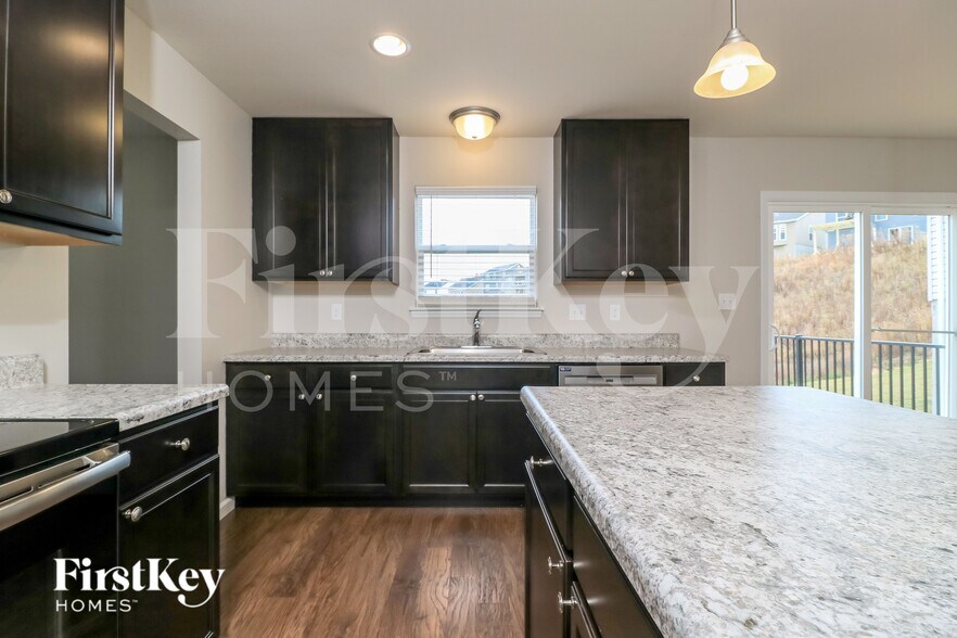 Building Photo - 2668 Winding Valley Dr