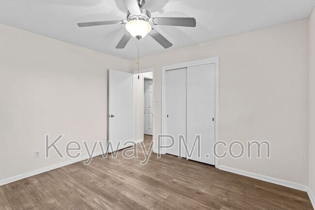 Building Photo - 2574 Richmond Hill Rd