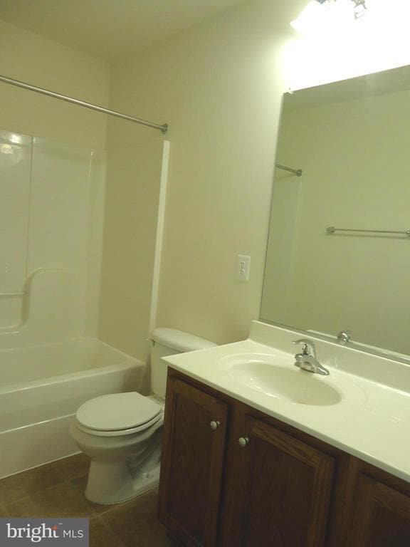 Building Photo - 23210 Westwood Ct