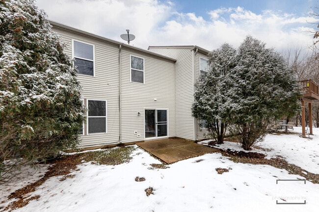 Building Photo - 603 Conservatory Ln