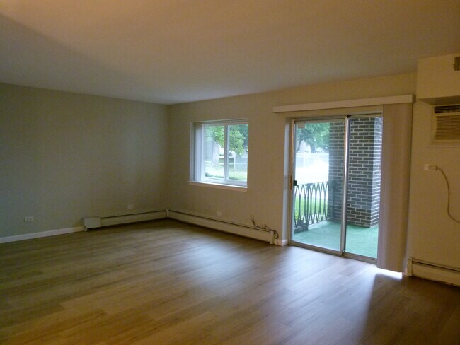 Building Photo - 535 S Cleveland Ave