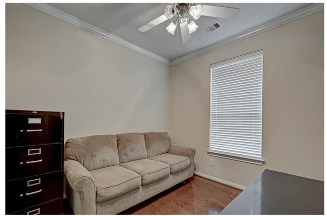 Building Photo - 2203 Winchester Lake