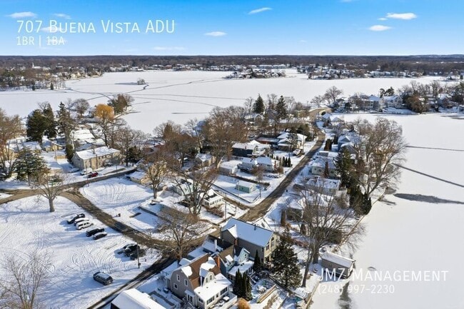 Building Photo - 707 Buena Vista Ave