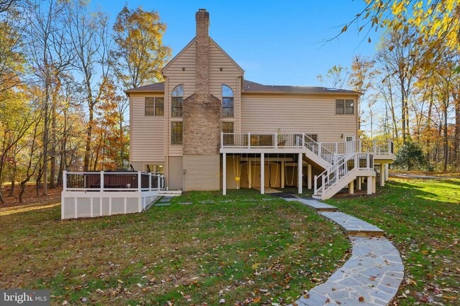 Building Photo - 18136 Hayloft Dr