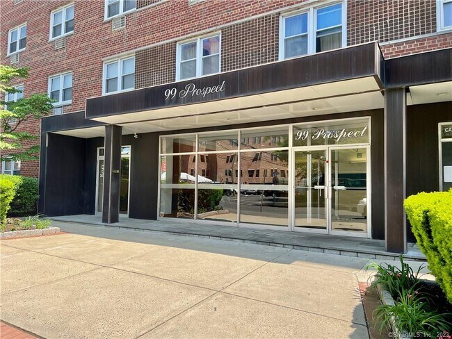 Primary Photo - 99 Prospect St