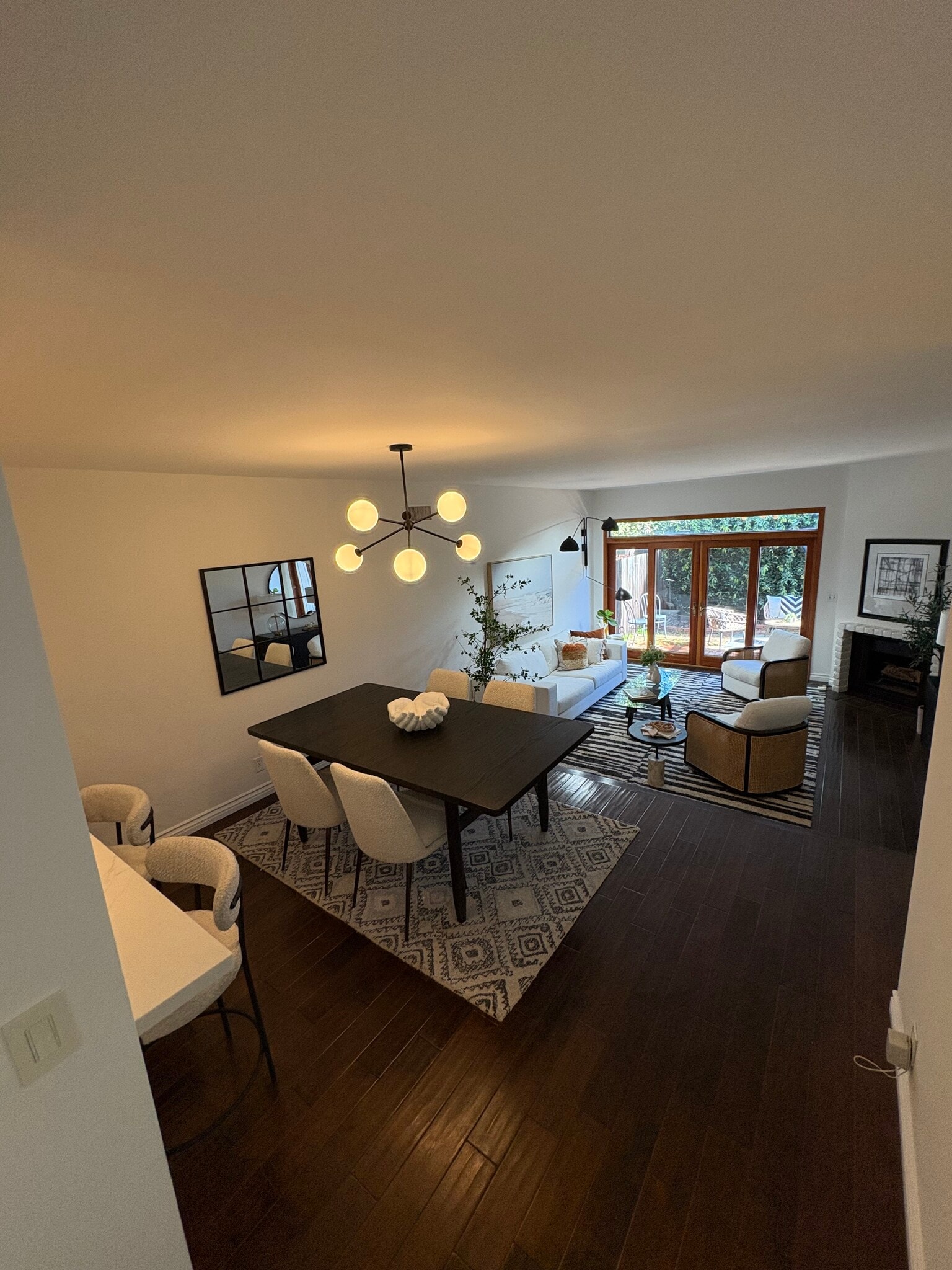 Building Photo - 1844 Midvale Ave