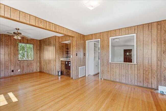 Building Photo - 4341 62nd St