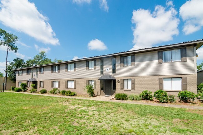 Building Photo - Atwood Oaks Apartments