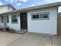 Building Photo - 1710 S Garden St