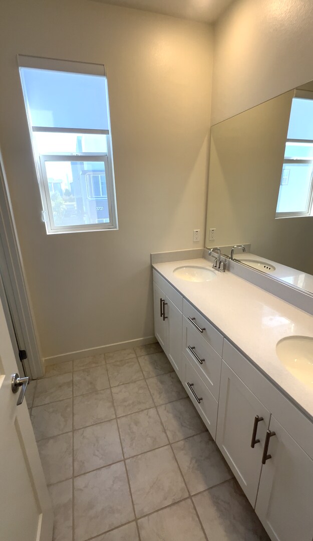 Building Photo - 3720 S Allston Paseo