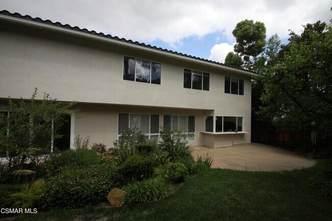 Building Photo - 1543 Covington Ave