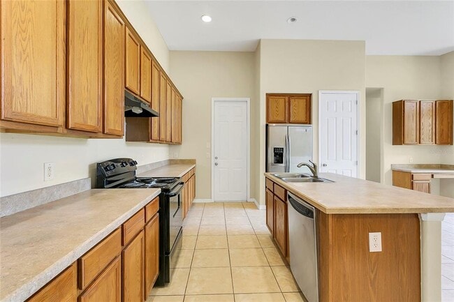 Building Photo - 10102 Caroline Park Dr
