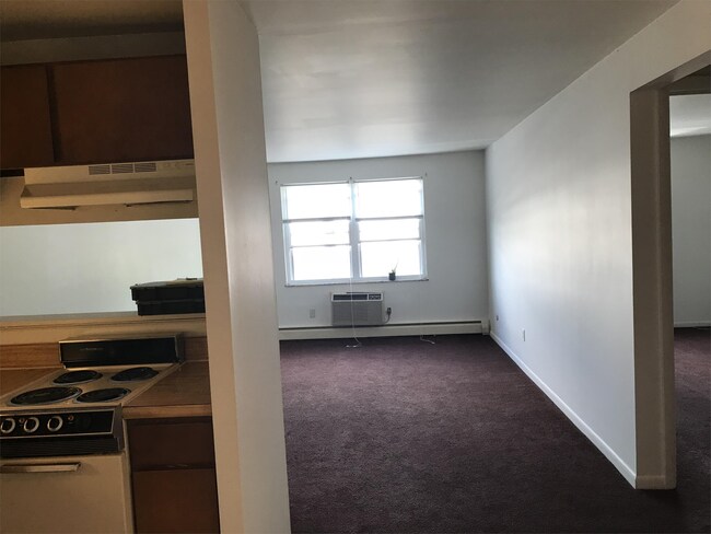 Building Photo - 4991 Arbor Village Dr