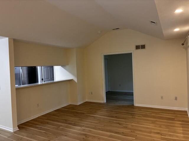 Building Photo - 1357 Heatherwood Ln