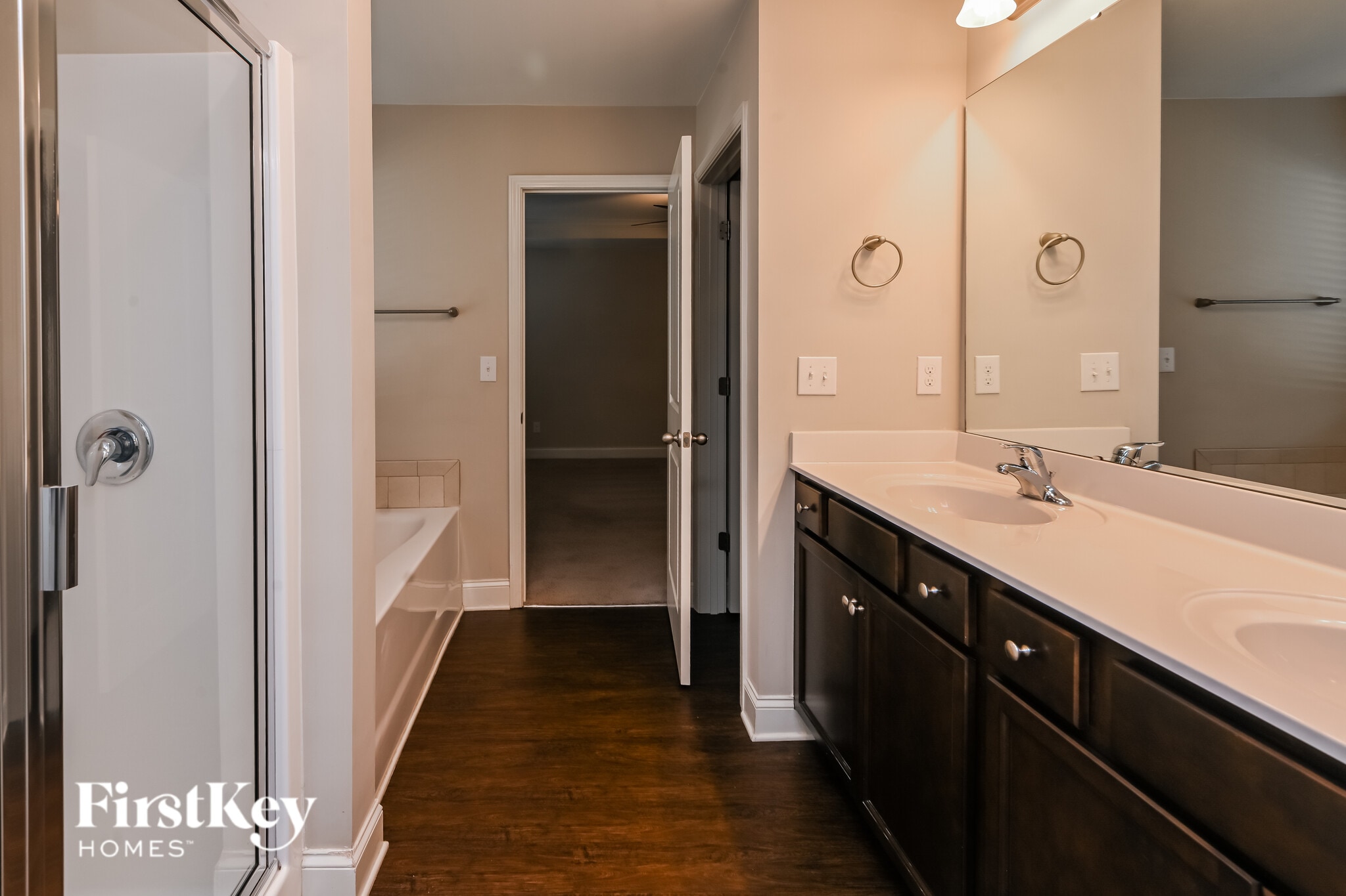 Building Photo - 9147 Marion Oaks Dr