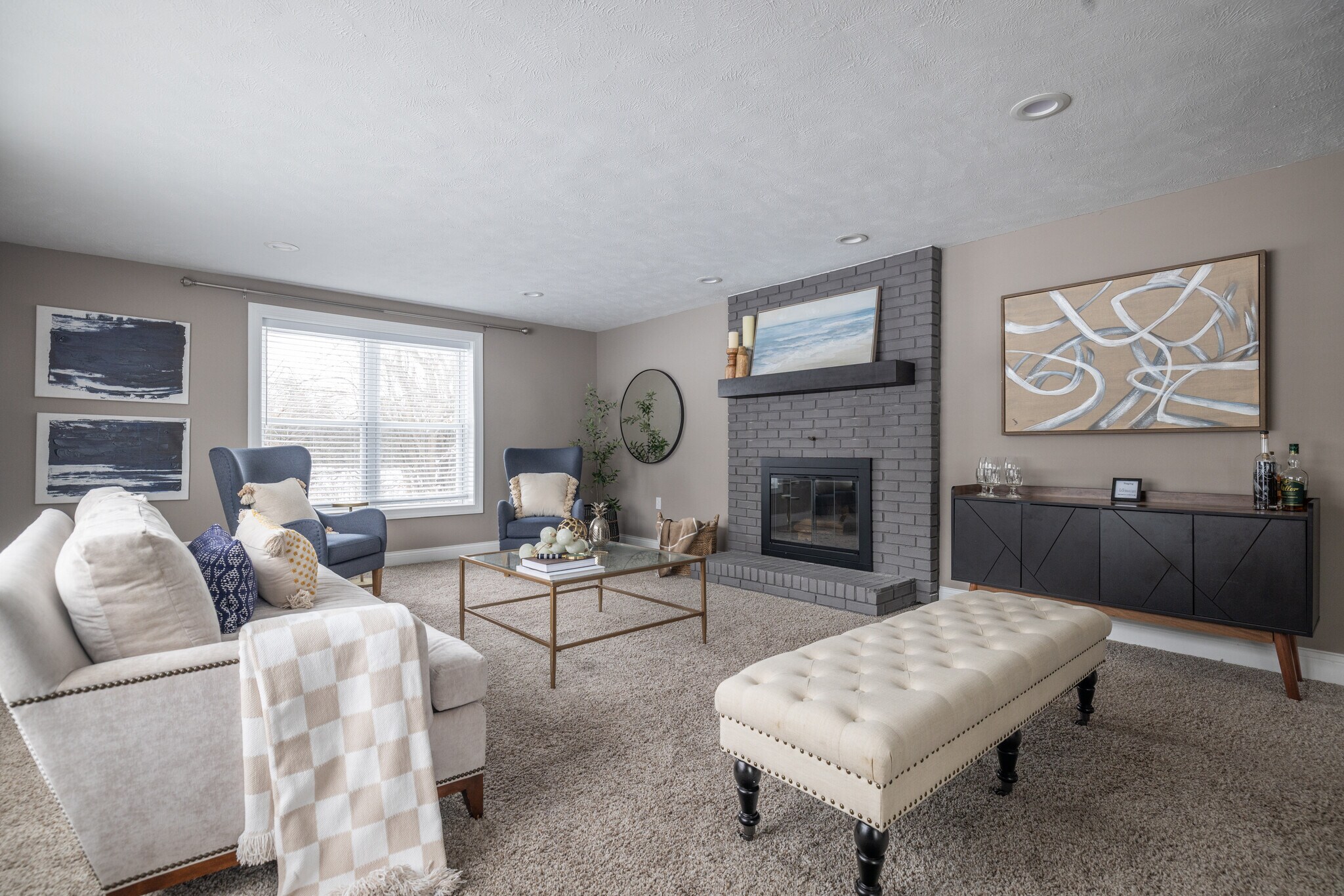 Building Photo - 4226 Broadview Rd