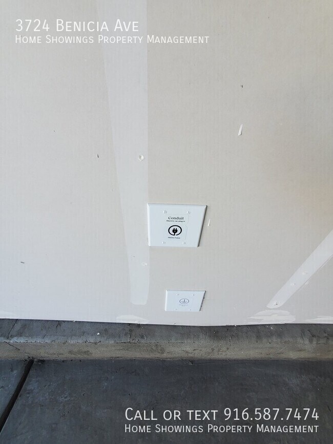 Building Photo - 3724 Benicia Ave