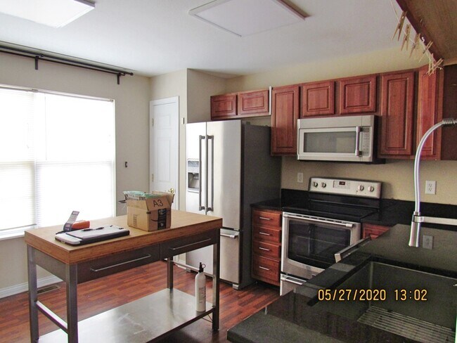 Building Photo - 3091 Armory Dr, Indpls, IN 46208