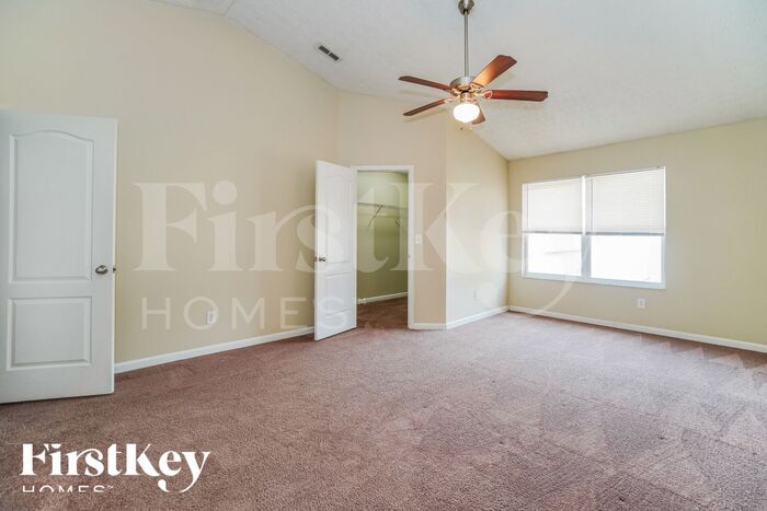 Building Photo - 3908 Genteel Dr