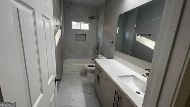 Building Photo - 7428 Mockingbird Trail