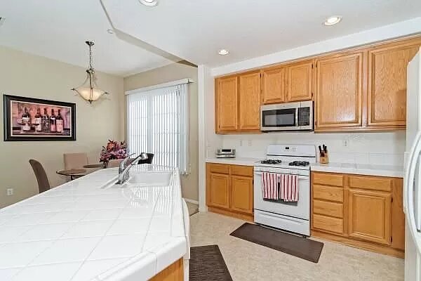Building Photo - 2901 Escala Cir