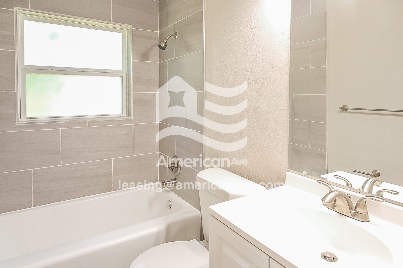 Building Photo - 4204 N Frankfort Ave