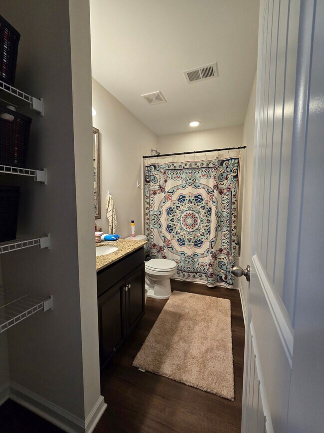Building Photo - 165 Whitetail Cir