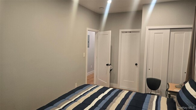 Building Photo - 1006 Lenox Rd