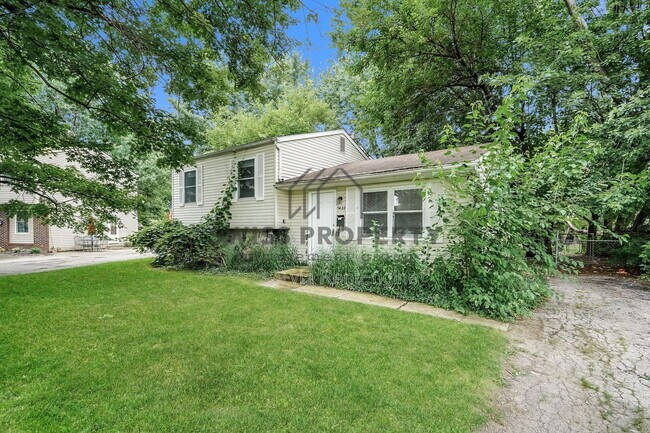 Building Photo - 5422 Everson Rd N