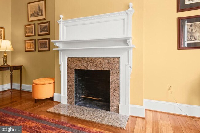 Building Photo - 1007 N Calvert St