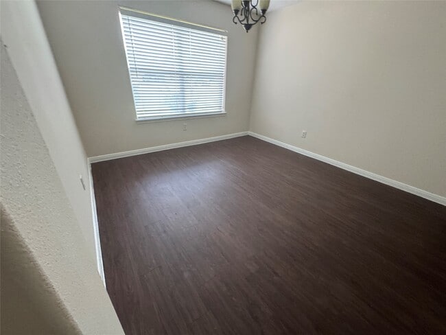 Building Photo - 16310 Long Valley Ct