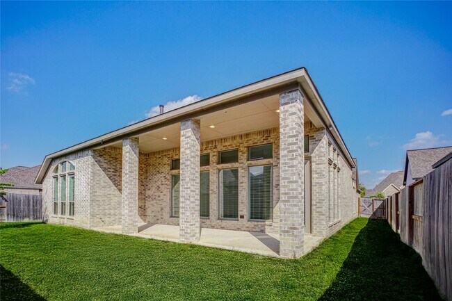 Building Photo - 9814 Chapman Trl