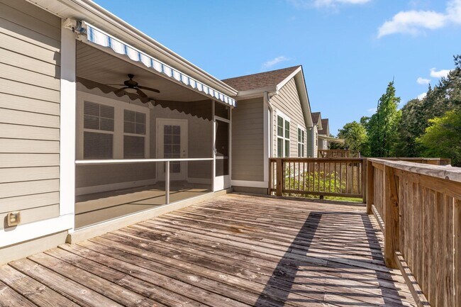 Building Photo - 2796 Palafox Ln